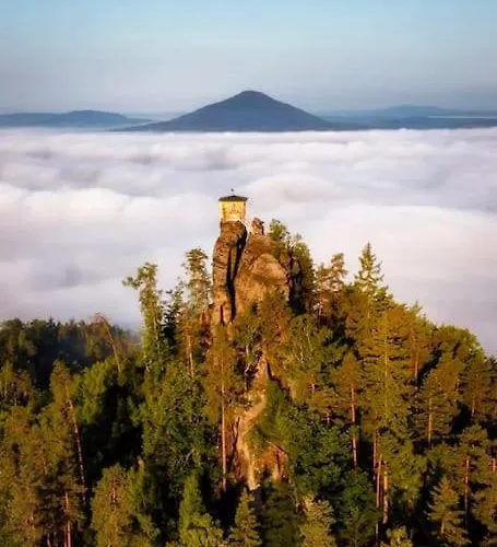 Tour Bohemian Switzerland Διαμέρισμα Horni Podluzi